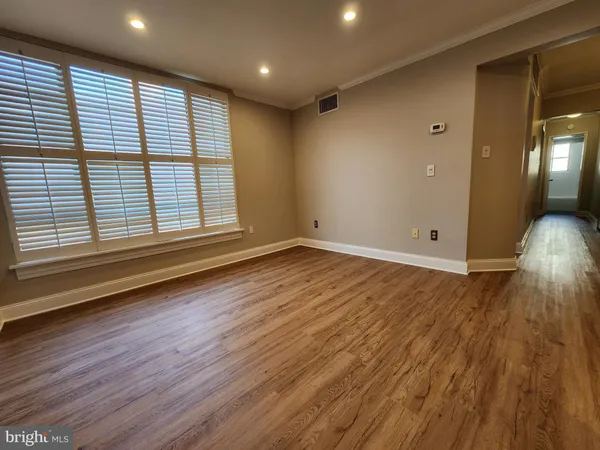 $364,000 | 2610 Tunlaw Road Northwest, Unit 103, Washington, DC 20007