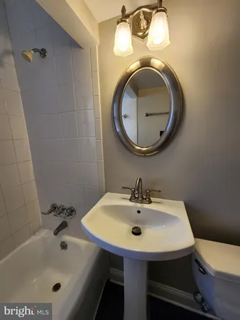 $364,000 | 2610 Tunlaw Road Northwest, Unit 103, Washington, DC 20007