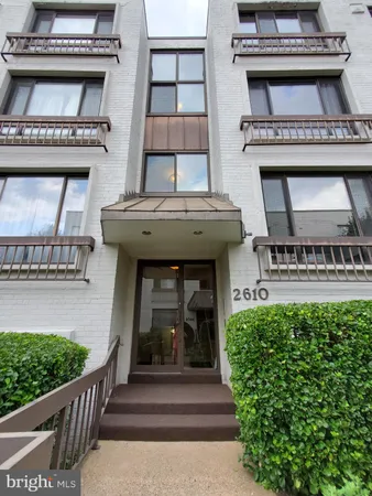 $364,000 | 2610 Tunlaw Road Northwest, Unit 103, Washington, DC 20007