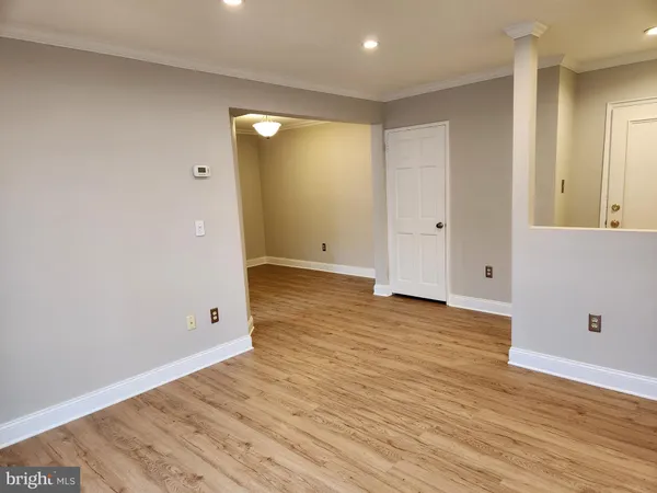 $364,000 | 2610 Tunlaw Road Northwest, Unit 103, Washington, DC 20007