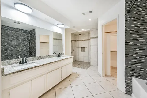 $350,000 | 2207 Crystal Hills Drive, Houston, TX 77077