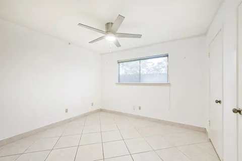 $350,000 | 2207 Crystal Hills Drive, Houston, TX 77077