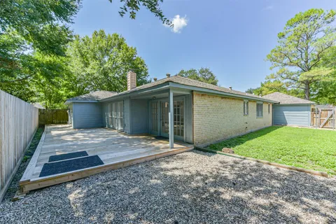 $350,000 | 2207 Crystal Hills Drive, Houston, TX 77077