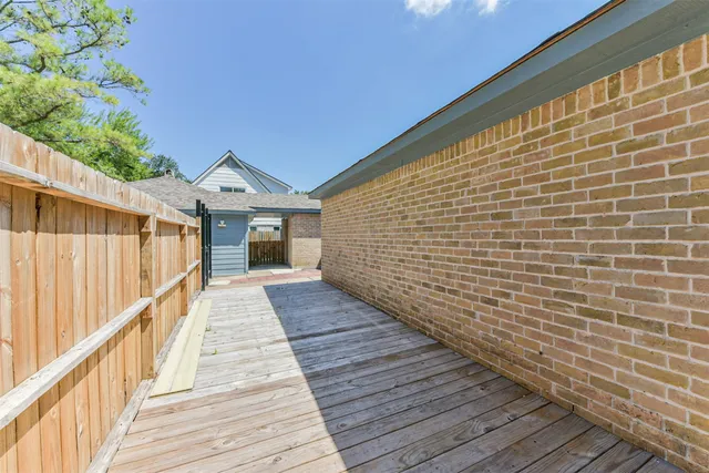 $350,000 | 2207 Crystal Hills Drive, Houston, TX 77077