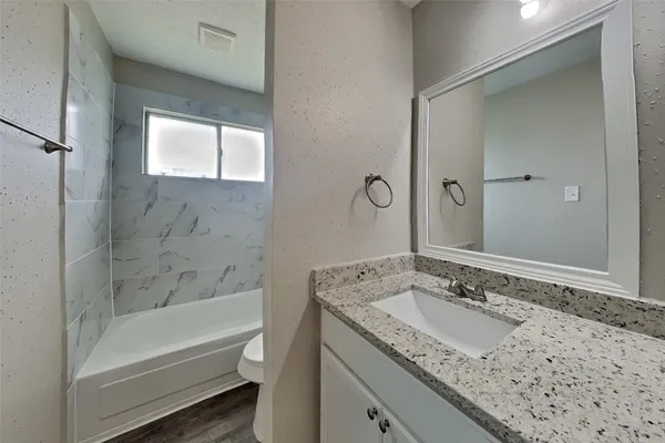 $2,440 | 4223 Shady Village Court, Missouri City, TX 77459