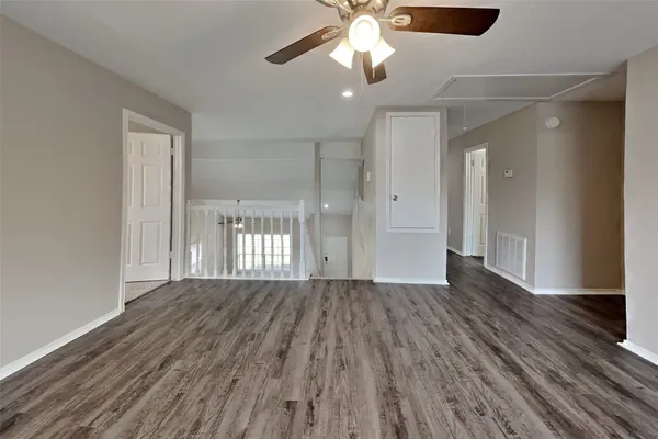 $2,440 | 4223 Shady Village Court, Missouri City, TX 77459