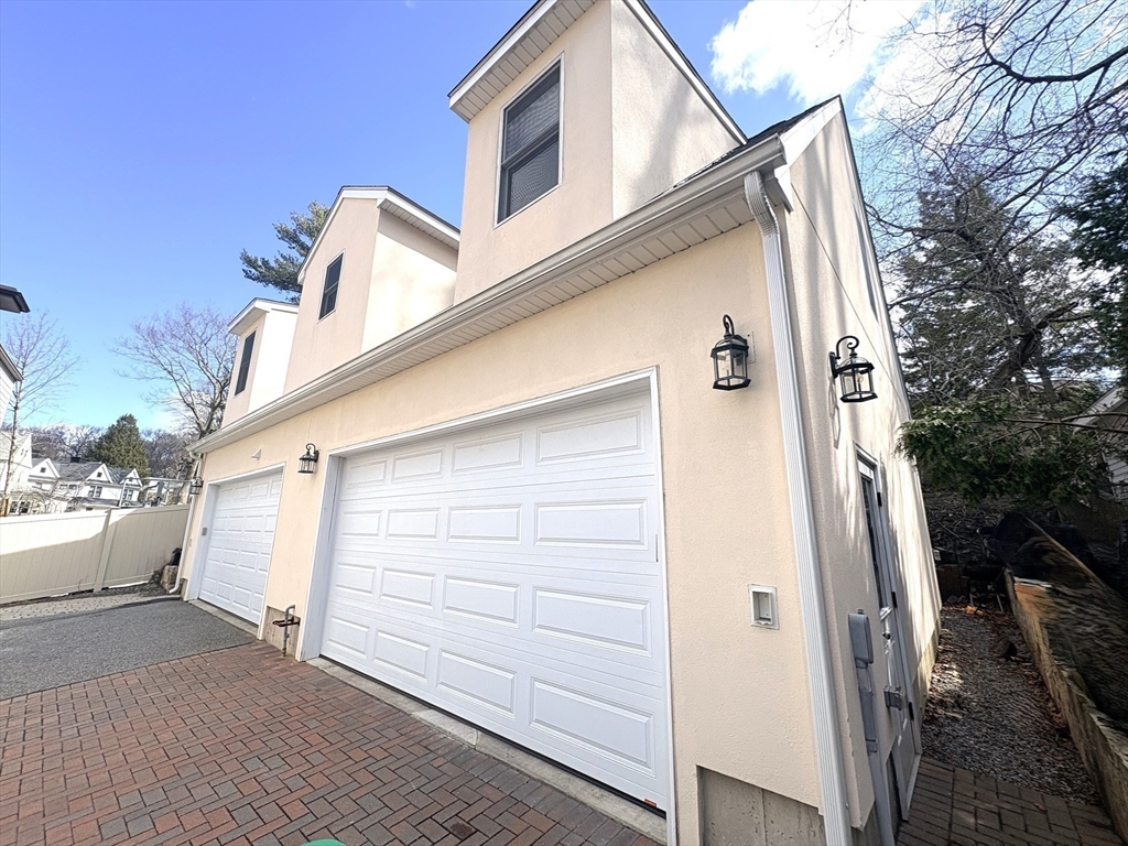 32 Salisbury Road, Unit 32 Newton, MA 02458 - Photo 28 of 32