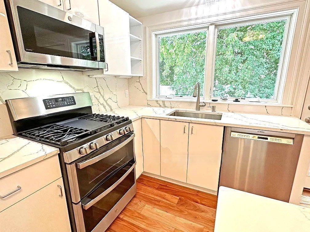 32 Salisbury Road, Unit 32 Newton, MA 02458 - Photo 8 of 32