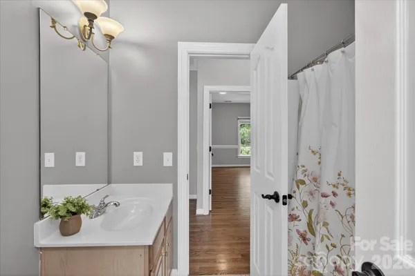 $1,100,000 | 8700 Edgewater Court, Waxhaw, NC 28173