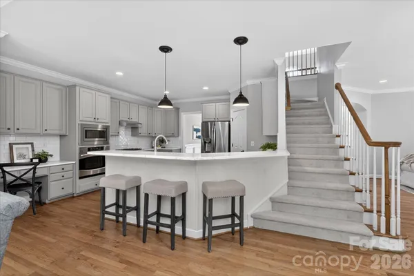 $1,100,000 | 8700 Edgewater Court, Waxhaw, NC 28173