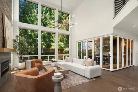 $4,378,000 | 10856 Northeast 12th Street, Bellevue, WA 98004