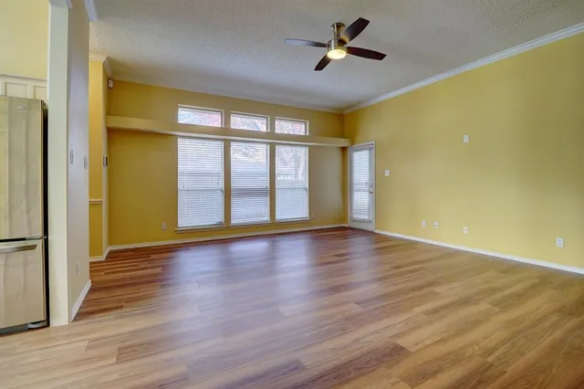 $1,700 | 1824 Dorchester Street, Fort Worth, TX 76134