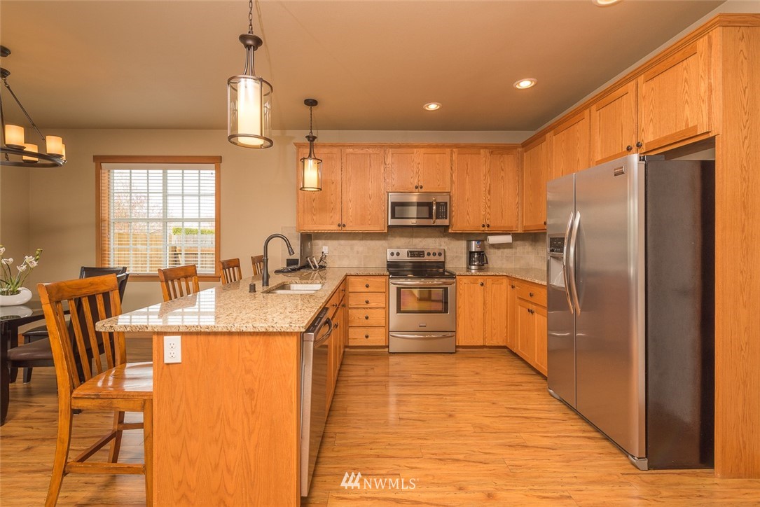 8593 Bender Road Lynden, WA 98264 - Photo 9 of 22 Gallery Image 9
