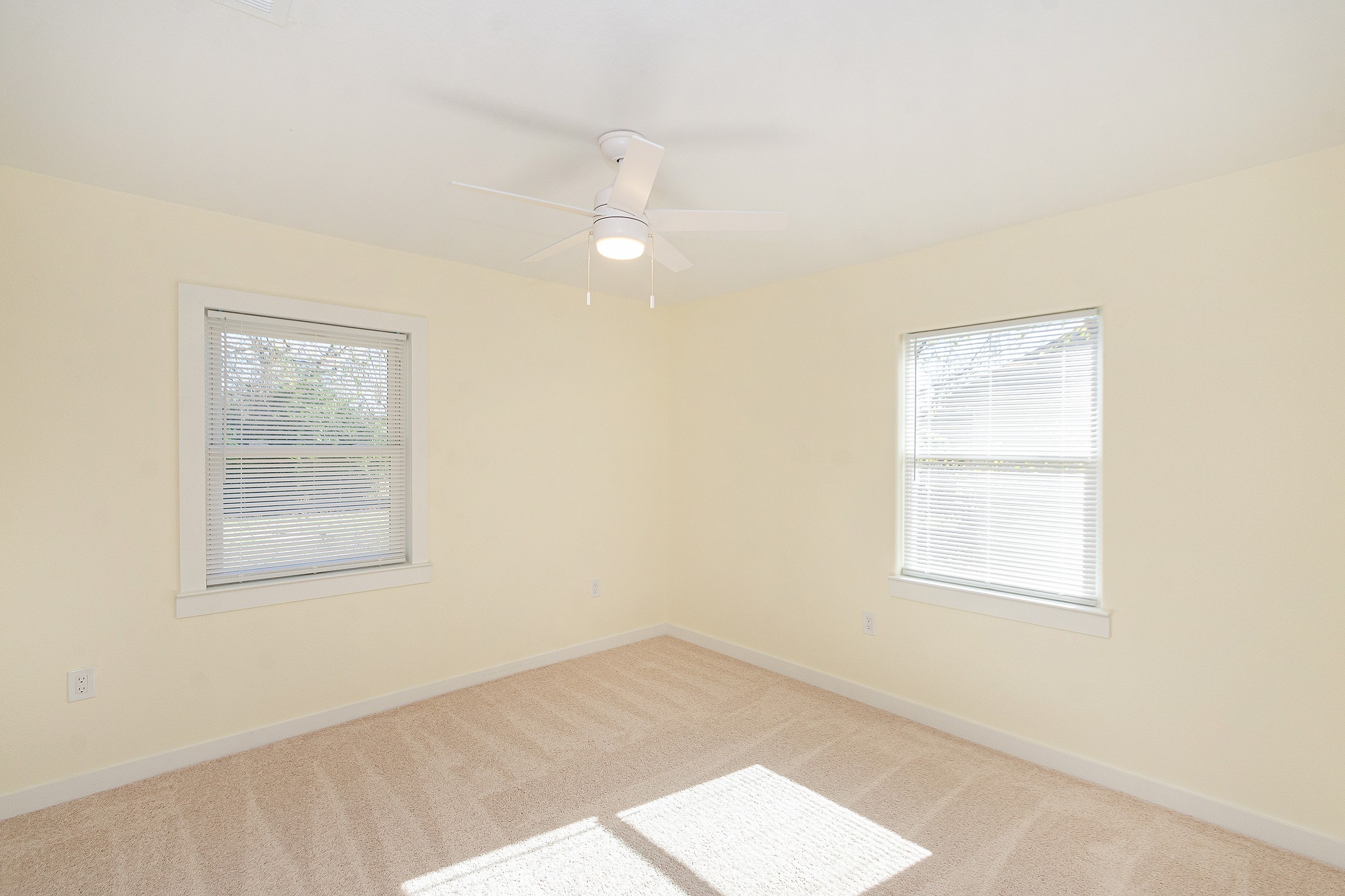 903 Mobile Drive Pasadena, TX 77506 - Photo 18 of 24