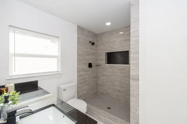 $230,000 | 903 Mobile Drive, Pasadena, TX 77506