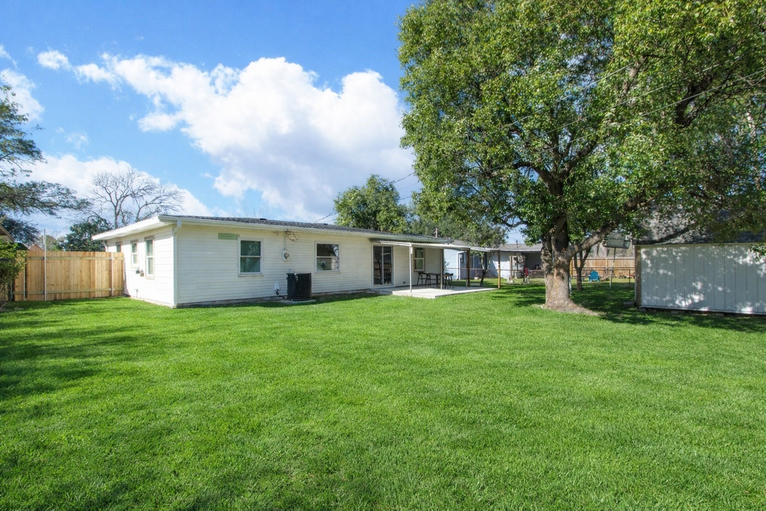 903 Mobile Drive Pasadena, TX 77506 - Photo 23 of 24