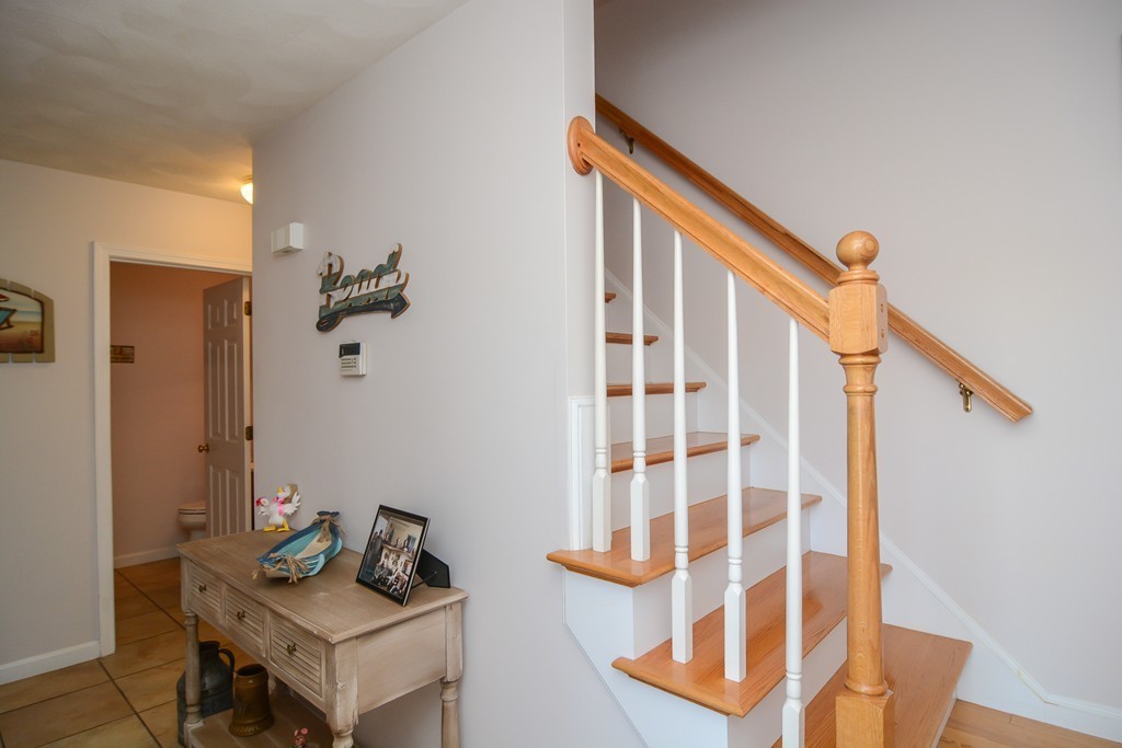 188 Beach Road, Unit 4 Salisbury, MA 01952 - Photo 4 of 42 Gallery Image 4
