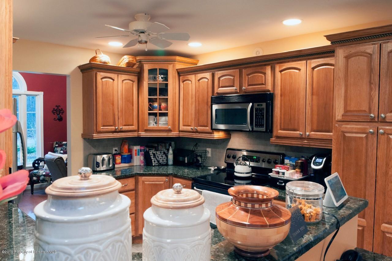 1261 Griffin Road Moscow, PA 18444 - Photo 12 of 49
