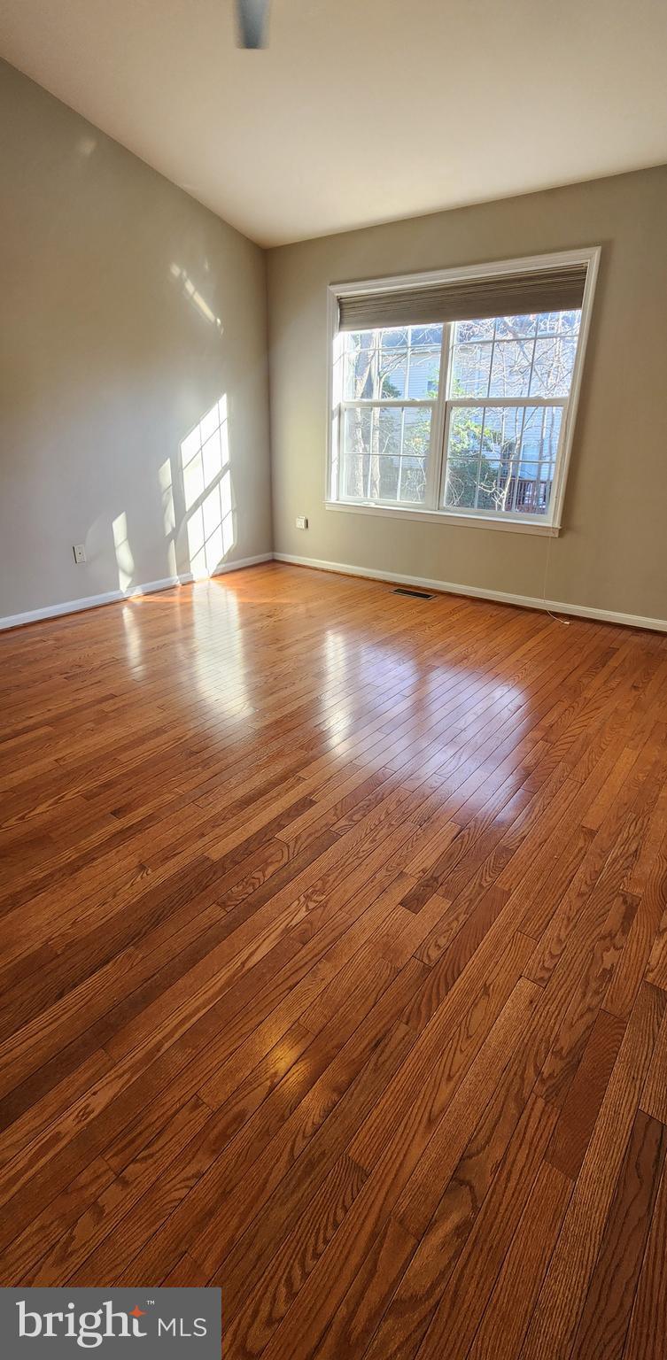 223 Wintergull Lane Annapolis, MD 21409 - Photo 11 of 35