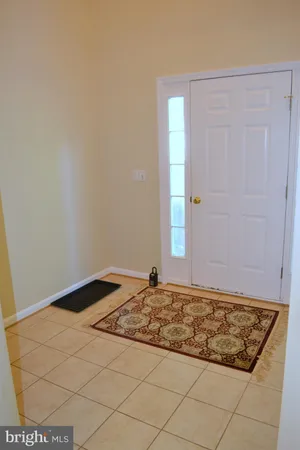 $3,300 | 223 Wintergull Lane, Annapolis, MD 21409