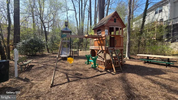 $3,300 | 223 Wintergull Lane, Annapolis, MD 21409