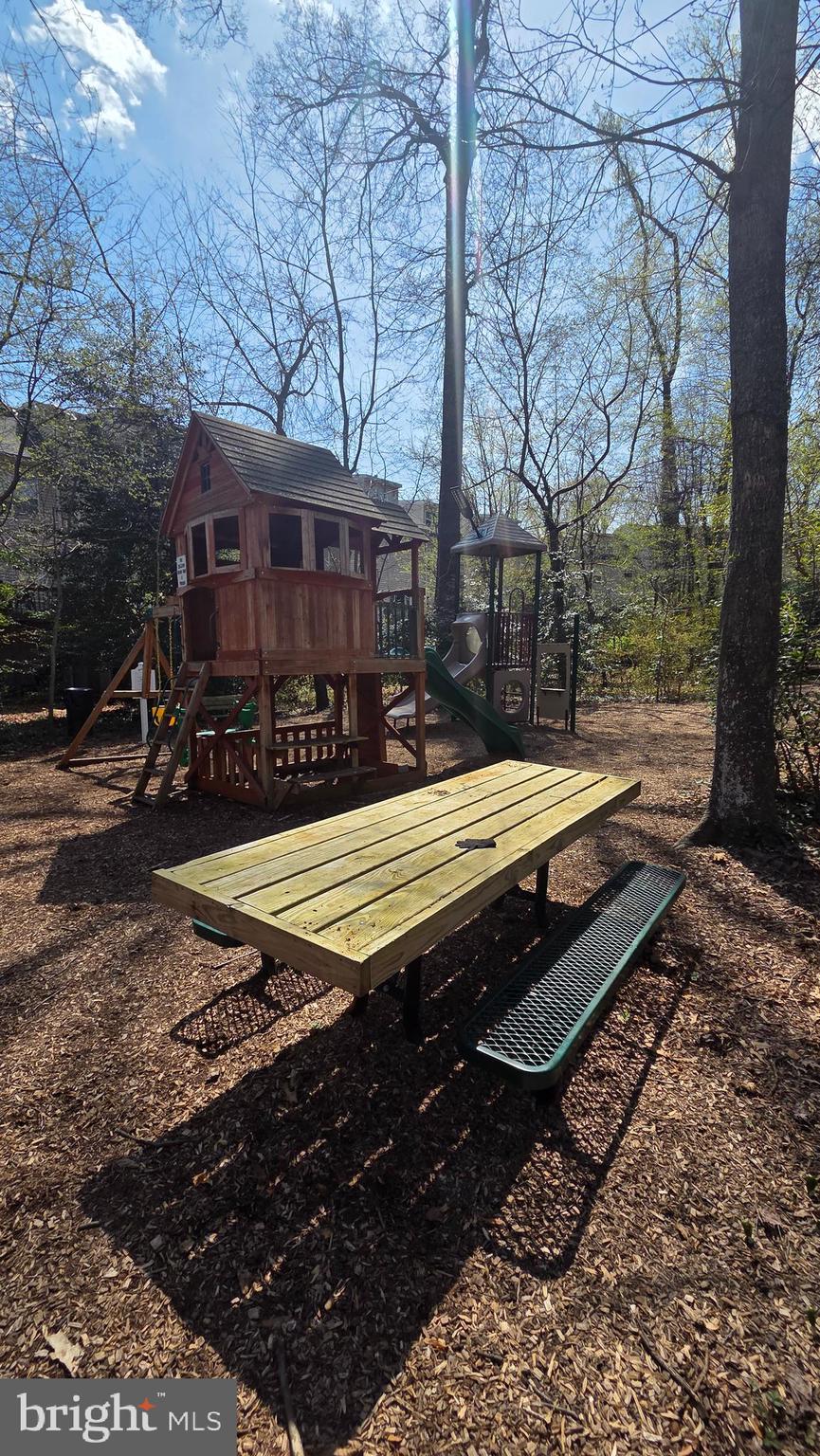 223 Wintergull Lane Annapolis, MD 21409 - Photo 31 of 35 Tot Lot