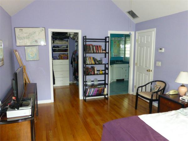 38 Bonad Road Arlington, MA 02476 - Photo 16 of 30 Gallery Image 16
