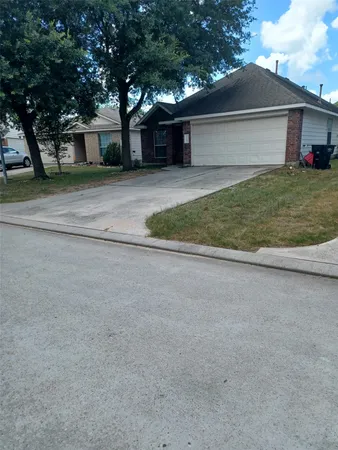 $1,950 | 11750 Pinemeade Lane, Tomball, TX 77375