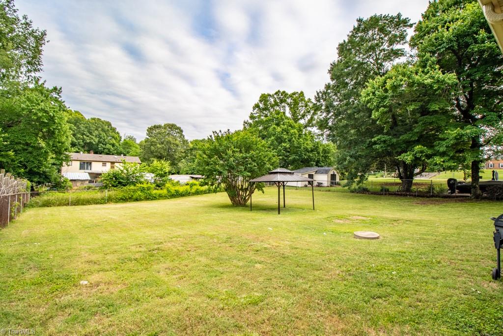 3602 Edgefield Road Greensboro, NC 27409 - Photo 33 of 40 Gallery Image 33
