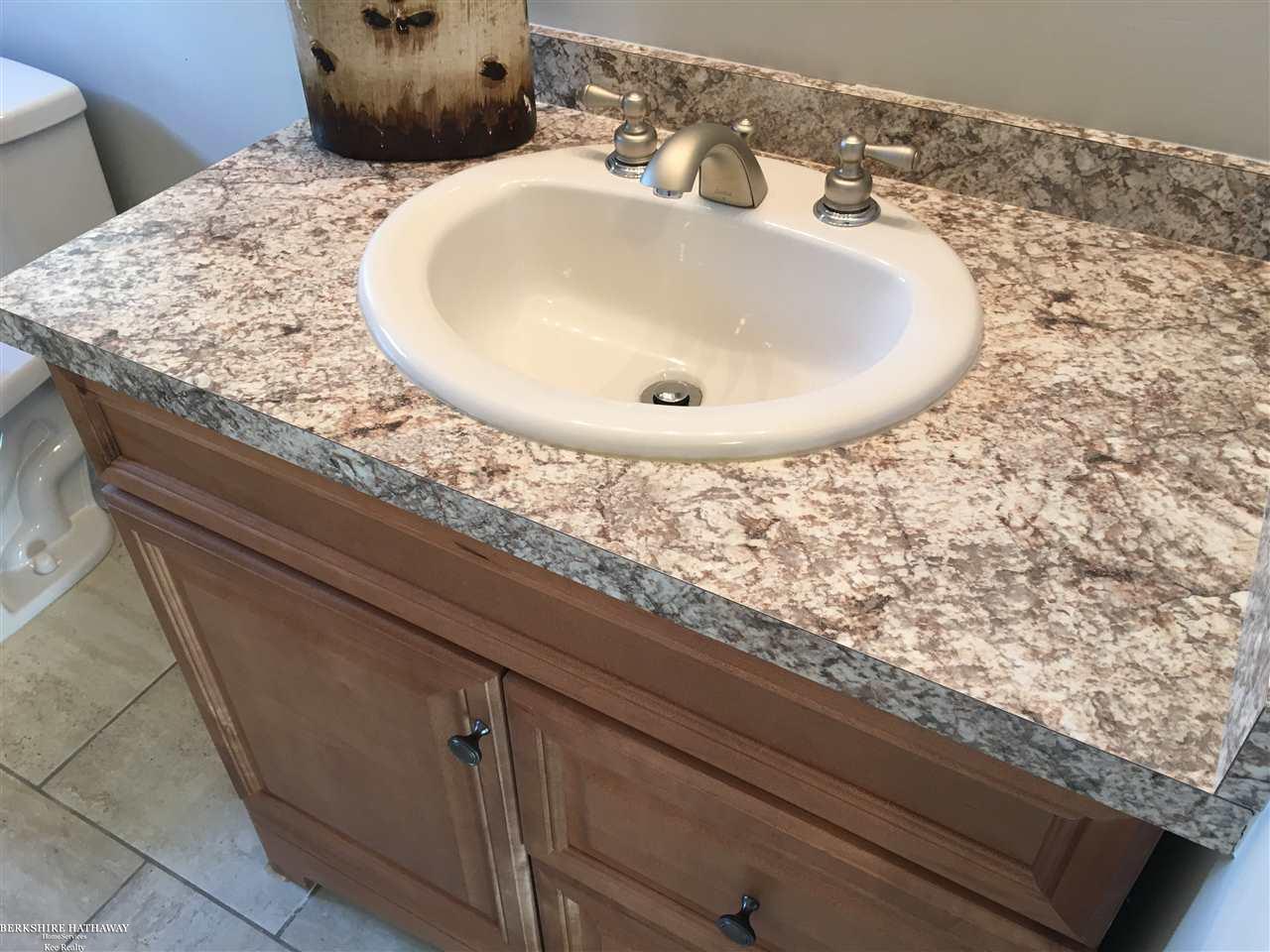 2856 Roundtree Drive Troy, MI 48083 - Photo 17 of 29