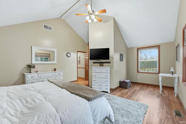 $599,900 | 2903 East Stalf Road, Columbia City, IN 46725