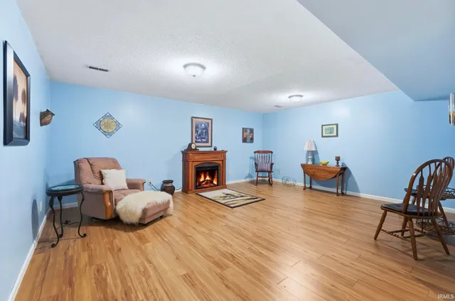 $599,900 | 2903 East Stalf Road, Columbia City, IN 46725