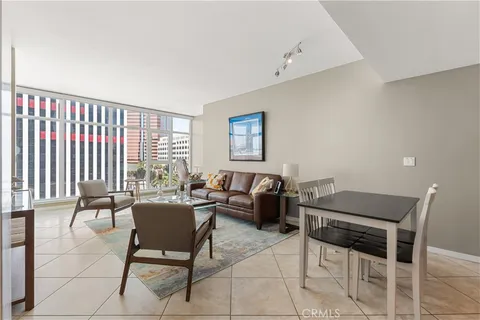 $3,900 | 400 West Ocean Boulevard, Unit 604, Long Beach, CA 90802