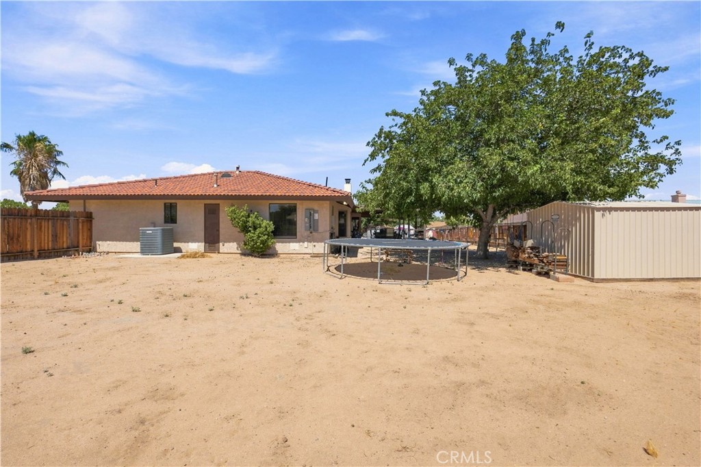 14367 Flathead Road Apple Valley, CA 92307 - Photo 42 of 51