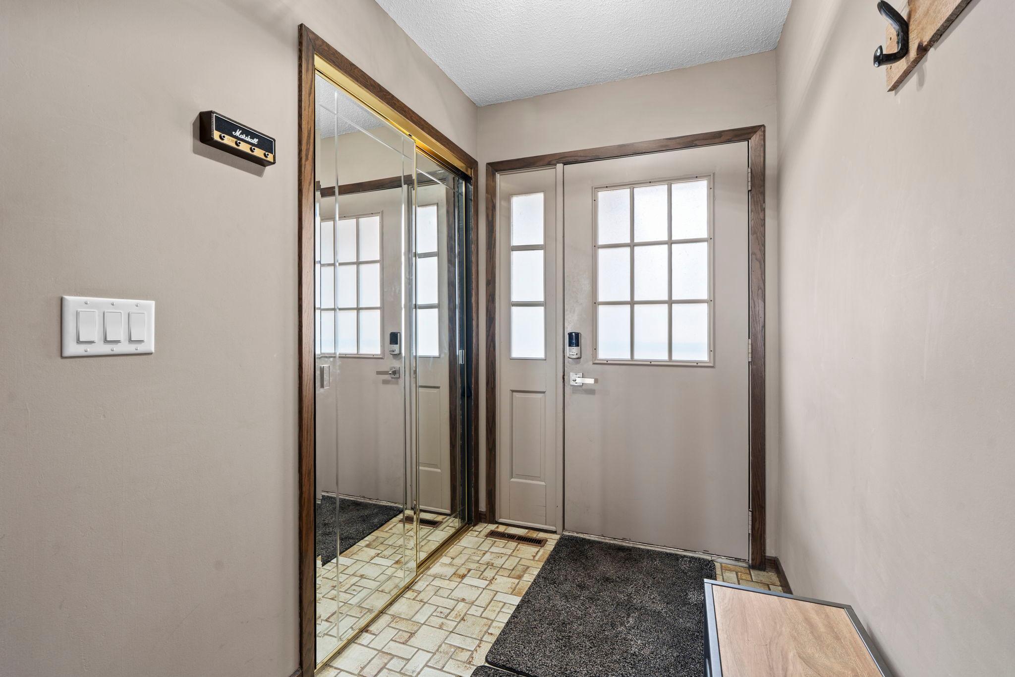 587 Locust Street South Prescott, WI 54021 - Photo 8 of 43