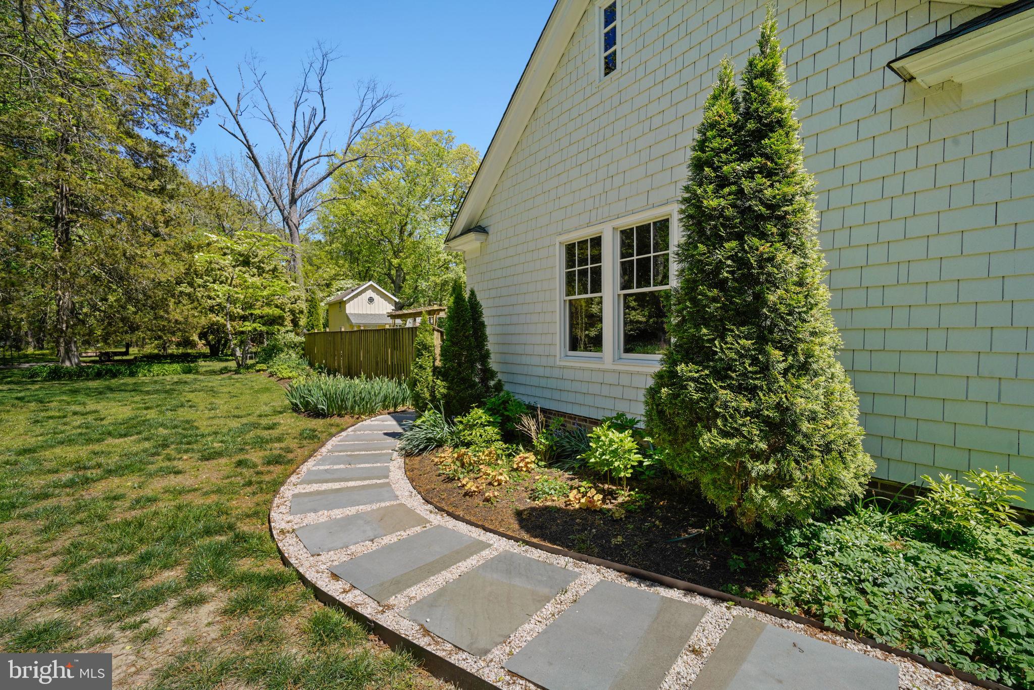 8075 Leehaven Road Easton, MD 21601 - Photo 7 of 54 Extensive Landscaping & Hardscaping