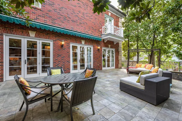 $2,250,000 | 611 Battery Place, Chattanooga, TN 37403