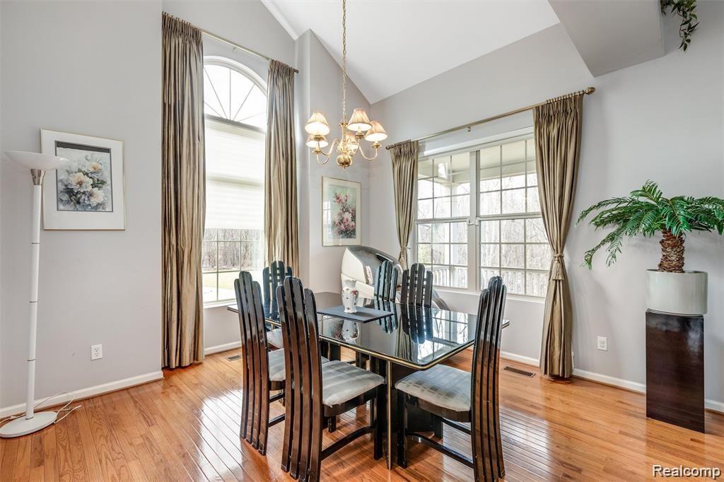 2256 Creek Bend Rochester Hills, MI 48309 - Photo 11 of 39