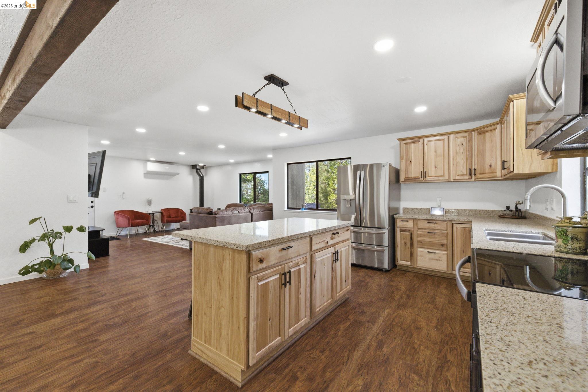 24159 Awahanee Road Sonora, CA 95370 - Photo 10 of 52