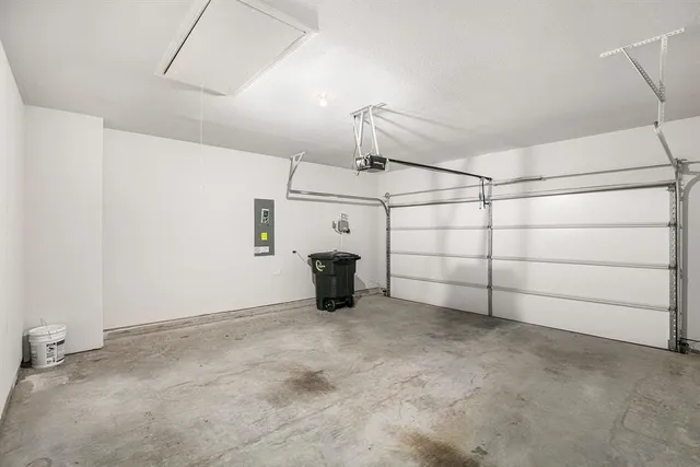 a view of a garage room