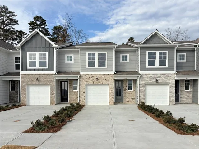 $330,960 | 516 Crown Drive, Emerson, GA 30137