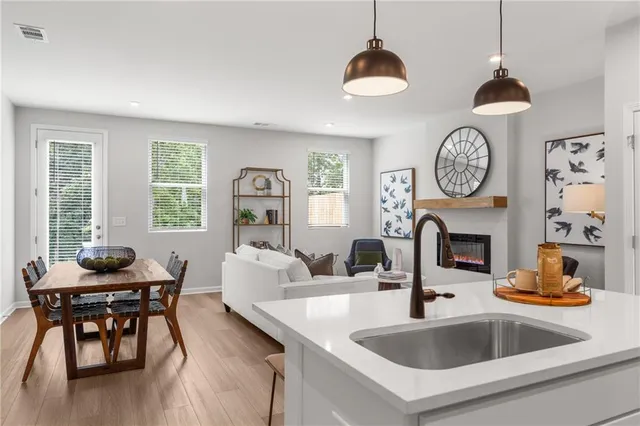 $330,960 | 516 Crown Drive, Emerson, GA 30137