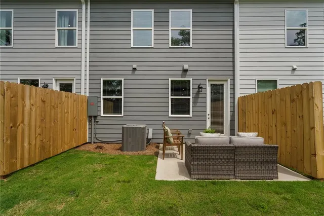 $330,960 | 516 Crown Drive, Emerson, GA 30137