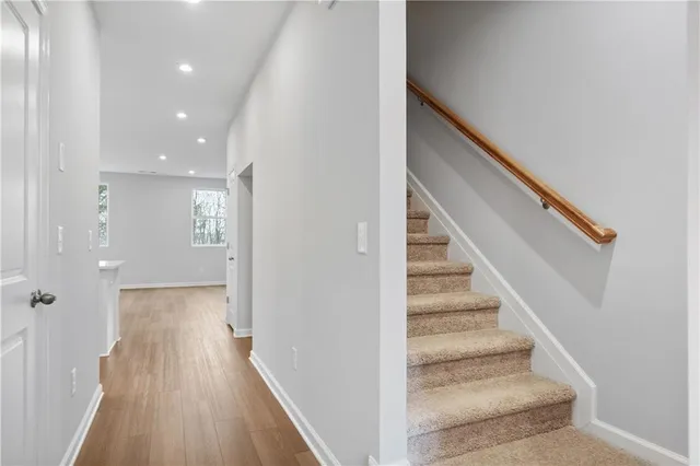 $330,960 | 516 Crown Drive, Emerson, GA 30137