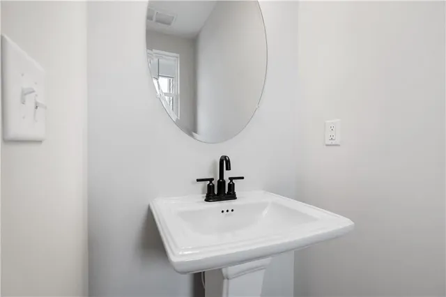 $330,960 | 516 Crown Drive, Emerson, GA 30137