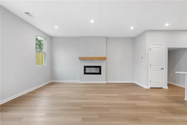 $330,960 | 516 Crown Drive, Emerson, GA 30137