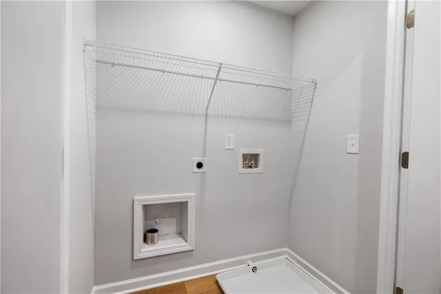 $330,960 | 516 Crown Drive, Emerson, GA 30137