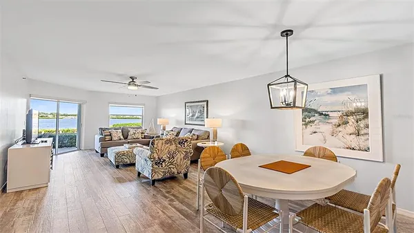 $7,000 | 1360 Siesta Bayside Drive, Unit 1360D, Sarasota, FL 34242