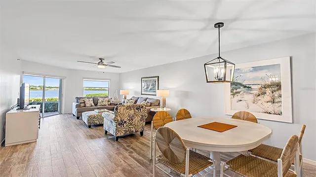 $7,000 | 1360 Siesta Bayside Drive, Unit 1360D, Sarasota, FL 34242