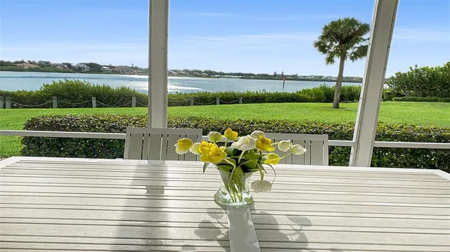 $7,000 | 1360 Siesta Bayside Drive, Unit 1360D, Sarasota, FL 34242